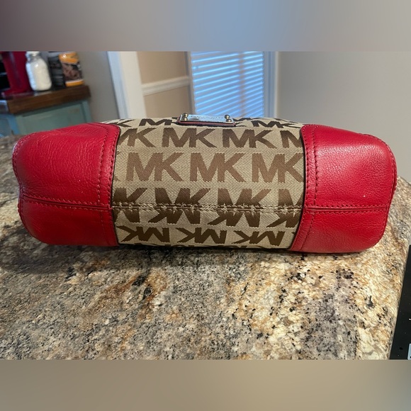 Michael Kors Shoulder Bag - Picture 11 of 14